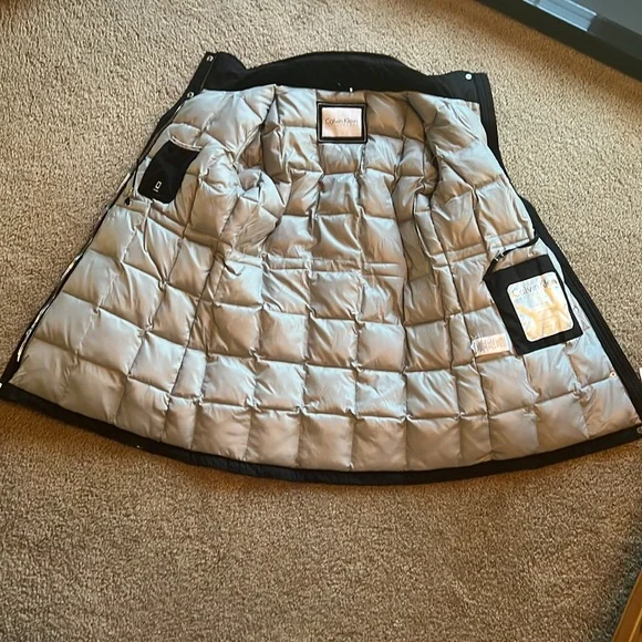 New Calvin Klein Puffer Coat - Picture 9 of 10